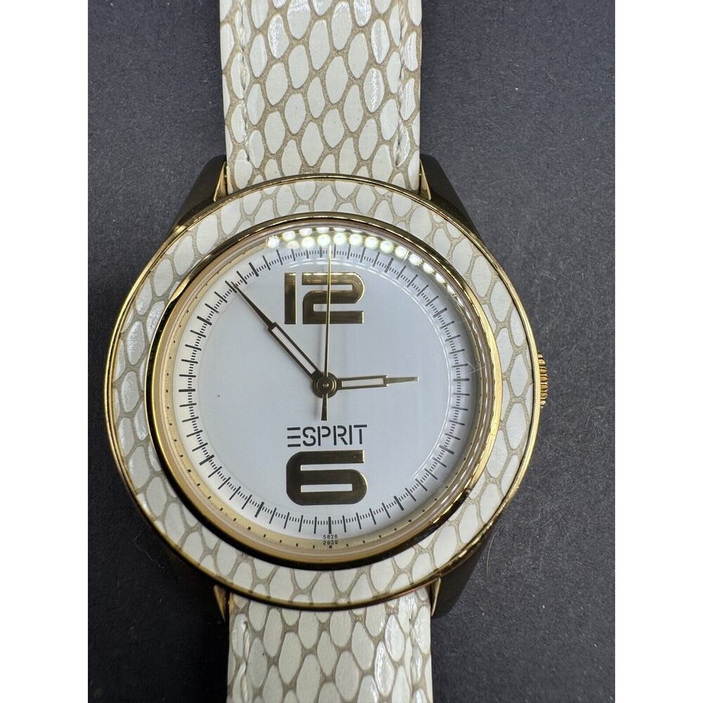 Esprit WR Analog Watch 805 All Stainless Steel Animal Print White Leather